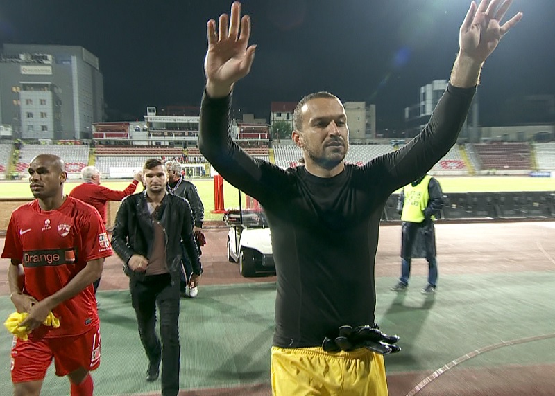 Naumovski after playing in last game; photo: digisport.ro